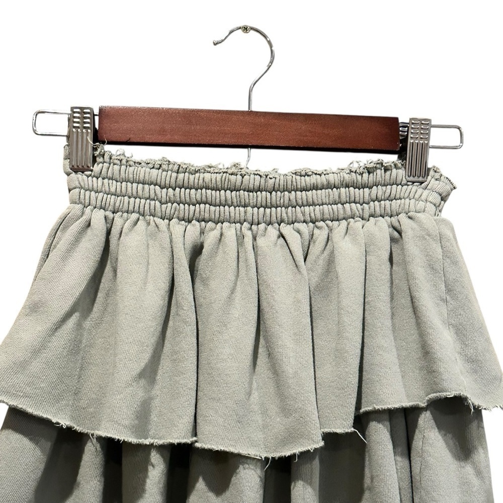 Aerie Women's Ruffled Jersey Skirt Light Green Size XS Distressed Edges - Picture 2 of 8